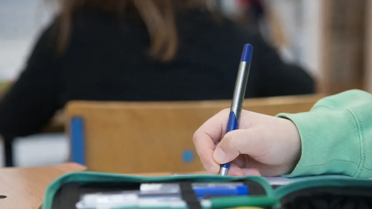 Uczniowie wrócili do klas. W szkołach Gminy Dębica rozpoczął się nowy rok