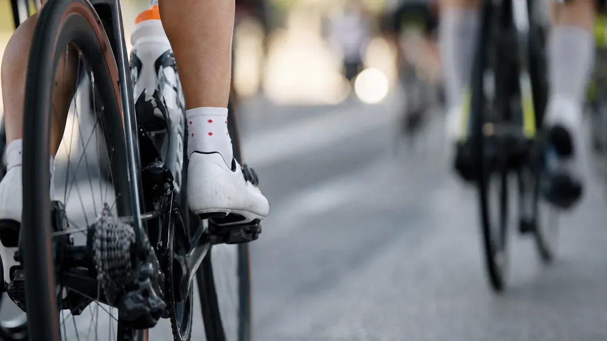 Deszcz nie zatrzymał Bicyklomanii. Blisko 700 rowerzystów na trasie