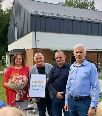 Ognisko i warsztaty były początkiem. Rada Seniorów poznała COM w Kochanówce