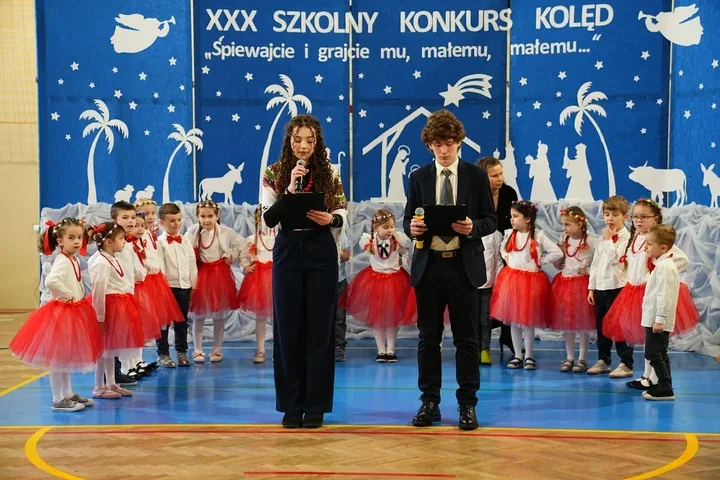 Jubileuszowy XXX Konkurs Kolęd w Nagawczynie rozbrzmiał w szkolnej hali