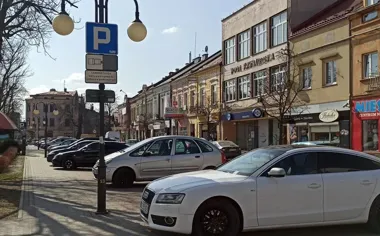 Parkowanie w Dębicy kosztuje różnie. Abonamenty mocno obniżają rachunek