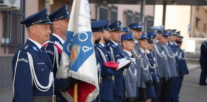 Policyjne awanse i odznaczenia. Tak uczczono służbę w Dębicy